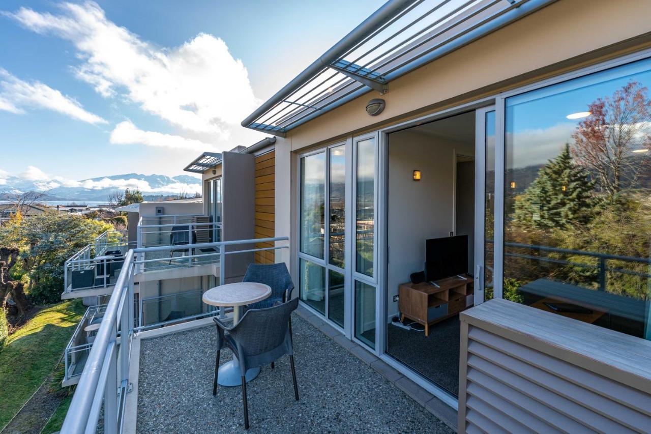 Central Luxury Apartment 205 Wanaka Bagian luar foto